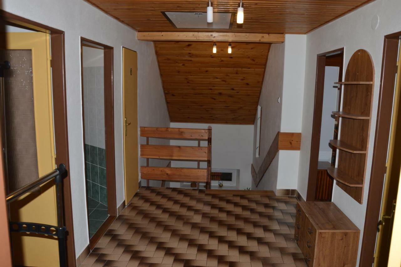 Penzion Tomi Прібиліна Екстер'єр фото